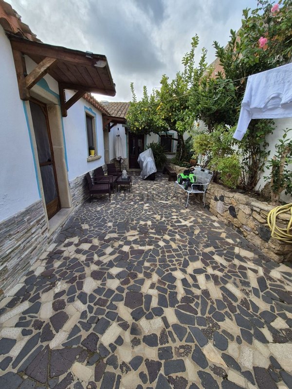 casa indipendente in vendita a Gesturi