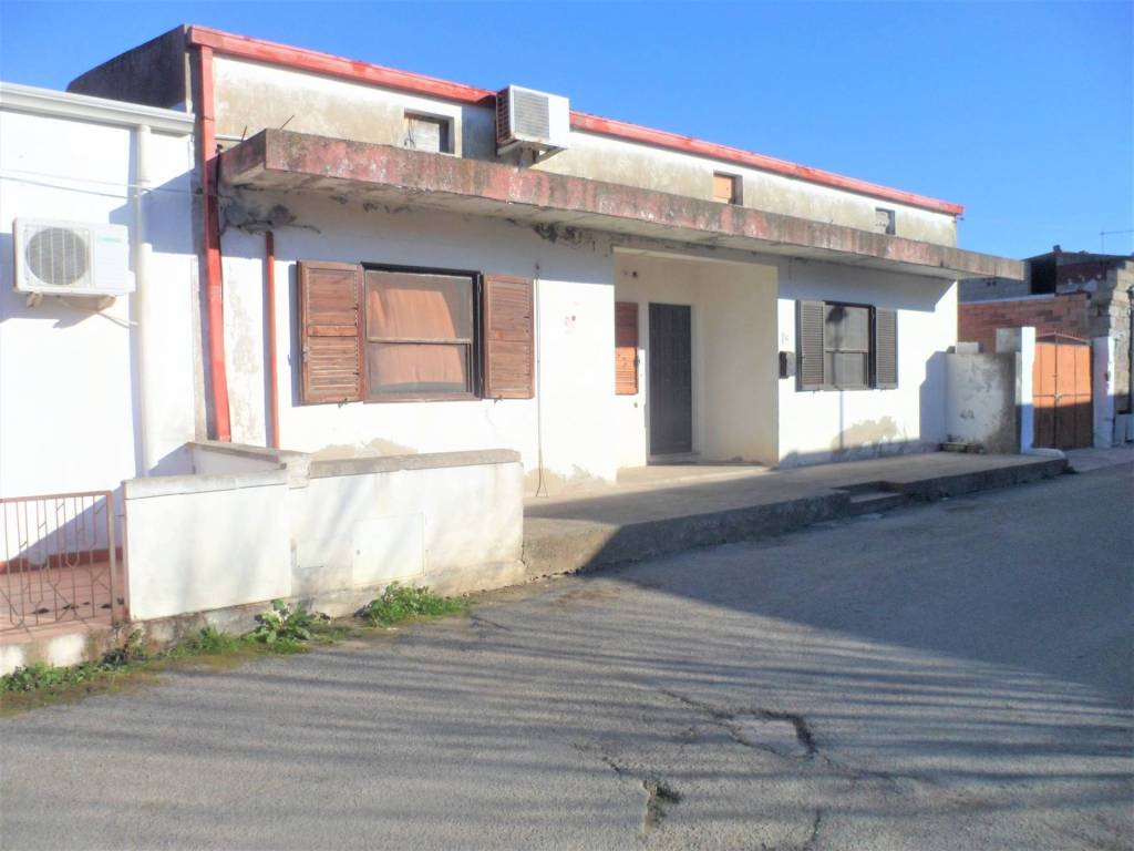 appartamento in vendita a Giba
