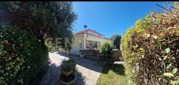 casa indipendente in vendita a Giba