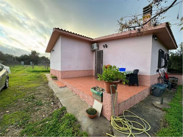 casa indipendente in vendita a Gonnesa
