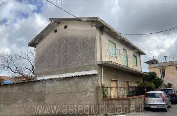 appartamento in vendita a Gonnosfanadiga