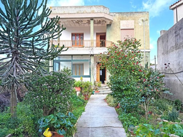 casa indipendente in vendita a Gonnosfanadiga