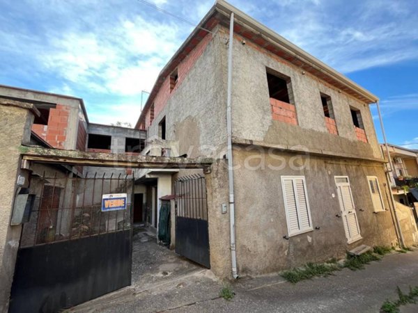 casa indipendente in vendita a Gonnosfanadiga