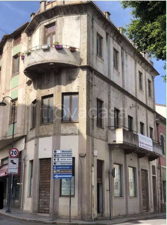 negozio in vendita a Guspini
