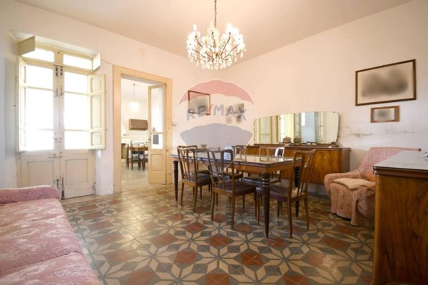 casa indipendente in vendita a Guspini in zona Montevecchio