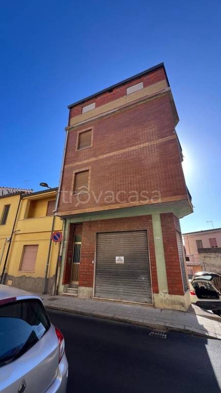 negozio in vendita a Guspini