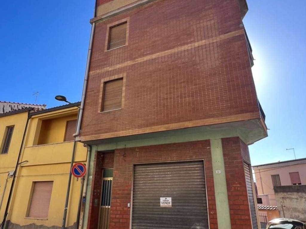 negozio in vendita a Guspini