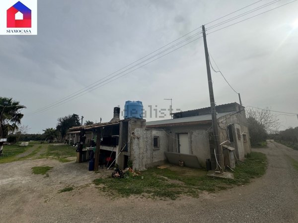 locale di sgombero in vendita a Guspini