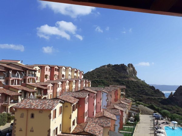 casa indipendente in vendita ad Iglesias in zona Nebida