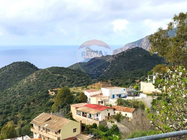 terreno edificabile in vendita ad Iglesias in zona Nebida