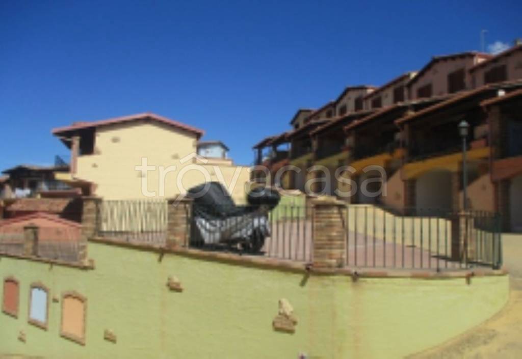 appartamento in vendita ad Iglesias in zona Nebida