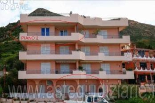 appartamento in vendita ad Iglesias in zona Nebida