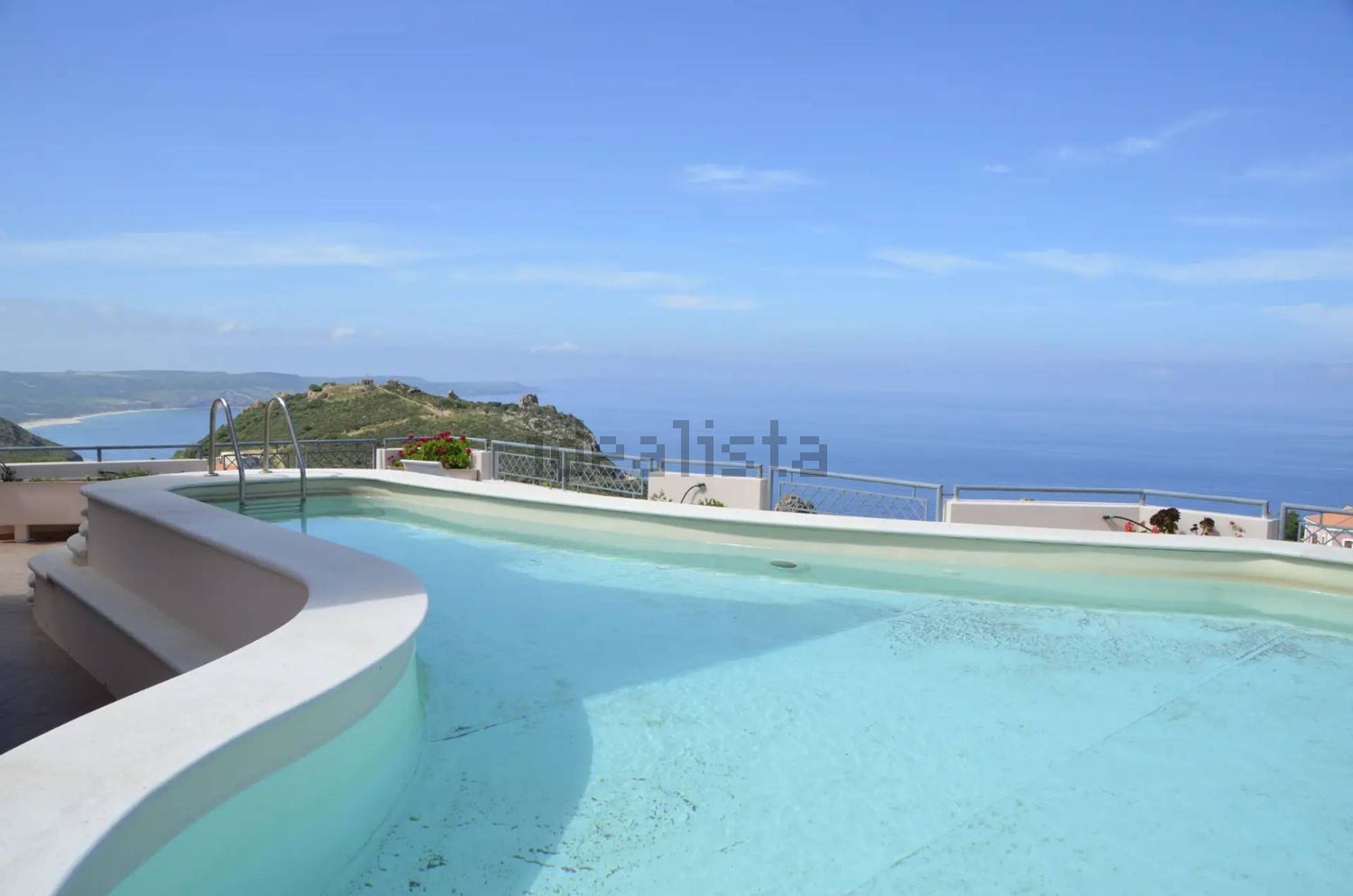 appartamento in vendita ad Iglesias in zona Nebida