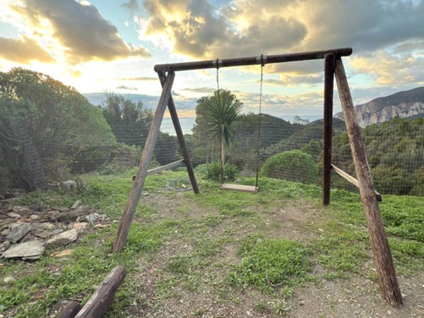 villa in vendita ad Iglesias in zona Nebida