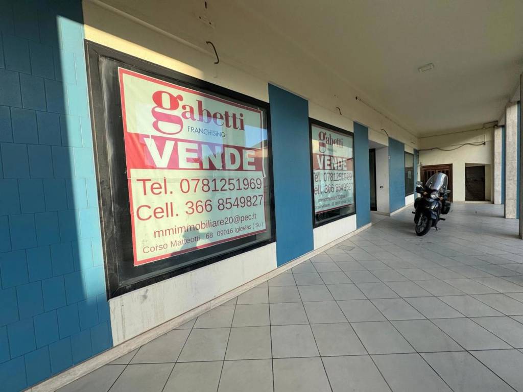 negozio in vendita ad Iglesias