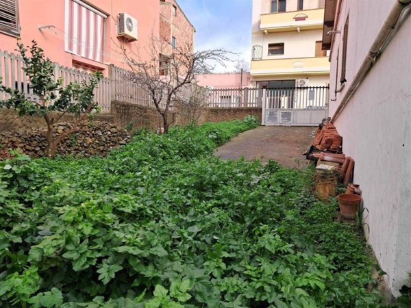 appartamento in vendita ad Iglesias in zona Monteponi