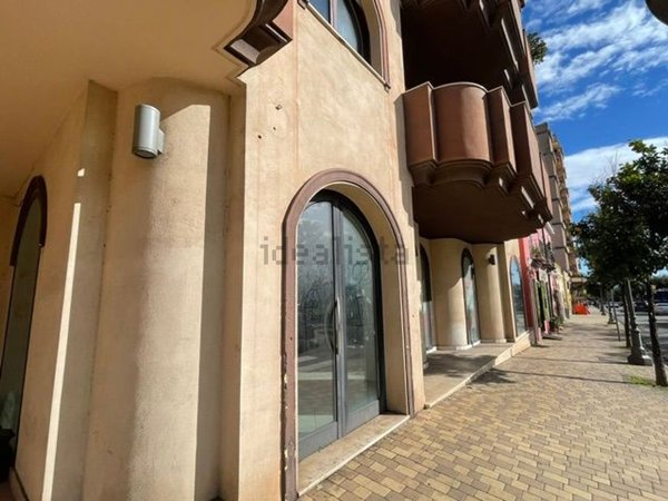 locale commerciale in vendita ad Iglesias