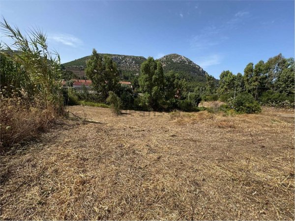 terreno edificabile in vendita ad Iglesias in zona Bindua