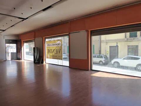 negozio in vendita ad Iglesias