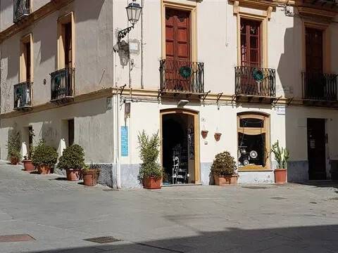 negozio in vendita ad Iglesias