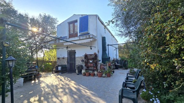 appartamento in vendita ad Iglesias in zona Corongiu