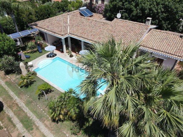 casa indipendente in vendita ad Iglesias