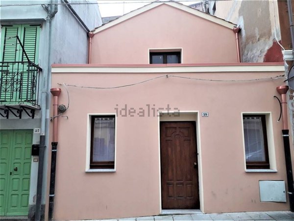 casa indipendente in vendita ad Iglesias