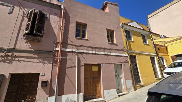 casa indipendente in vendita ad Iglesias