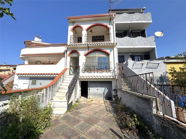casa indipendente in vendita ad Iglesias in zona Bindua