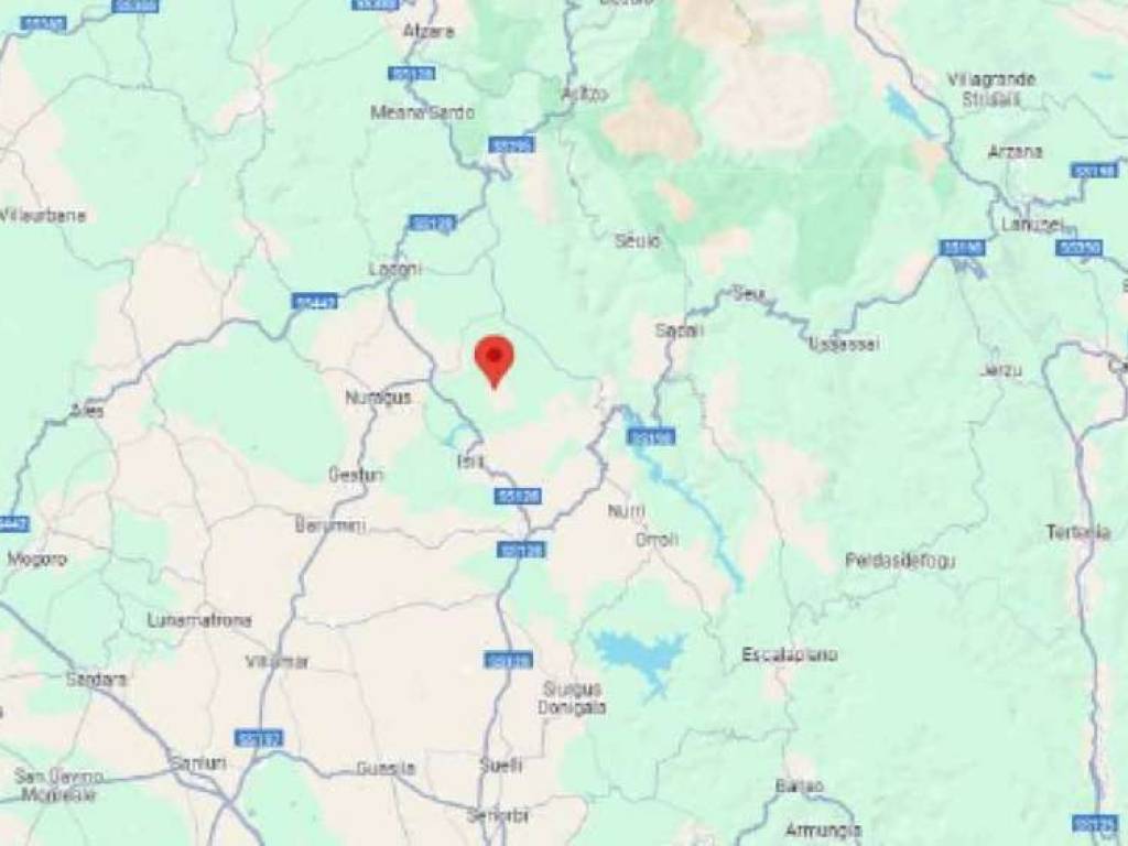 locale commerciale in vendita ad Isili