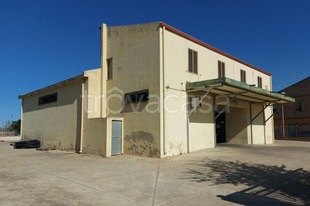 locale commerciale in vendita a Mandas