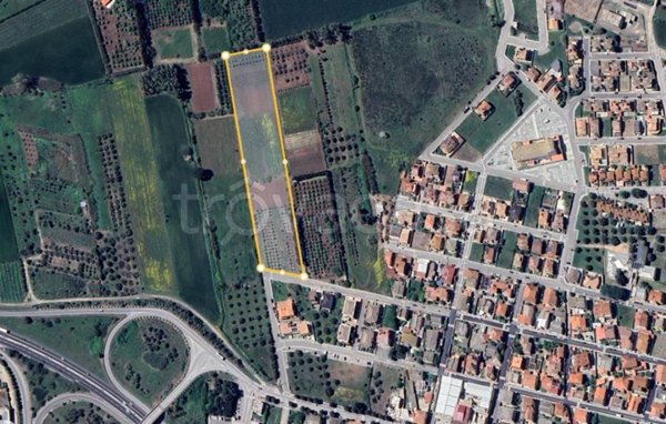 terreno edificabile in vendita a Monastir