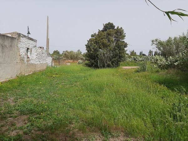 terreno edificabile in vendita a Monastir