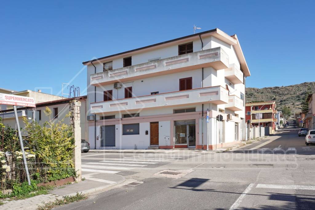 negozio in vendita a Monastir