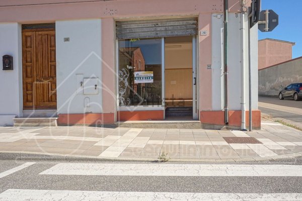 locale commerciale in vendita a Monastir