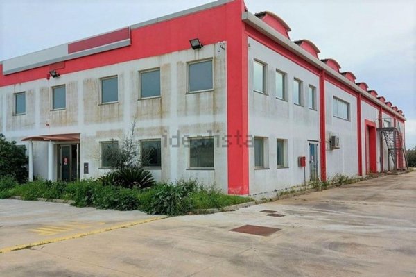 capannone in vendita a Monastir