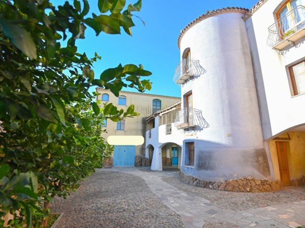 intera palazzina in vendita a Muravera