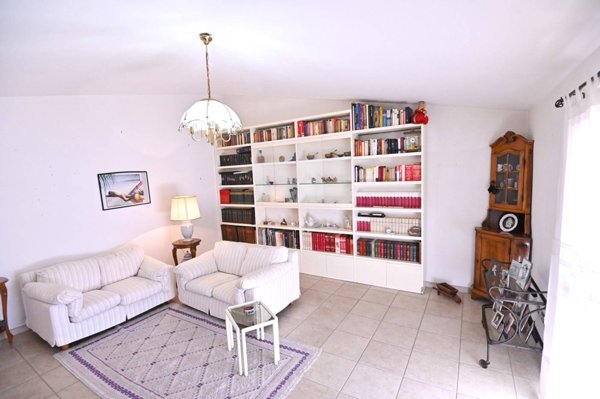 casa indipendente in vendita a Muravera