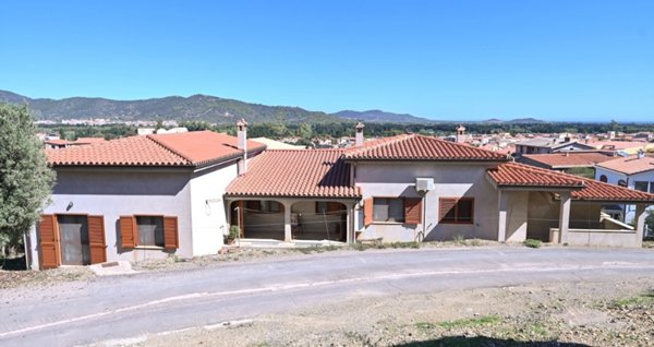 casa indipendente in vendita a Muravera