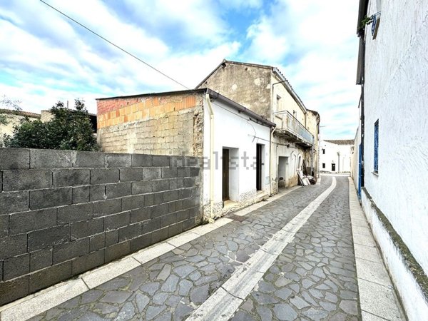 casa indipendente in vendita a Muravera