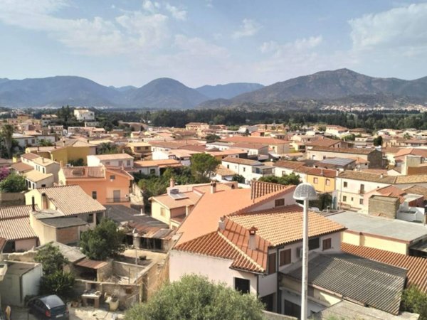 intera palazzina in vendita a Muravera