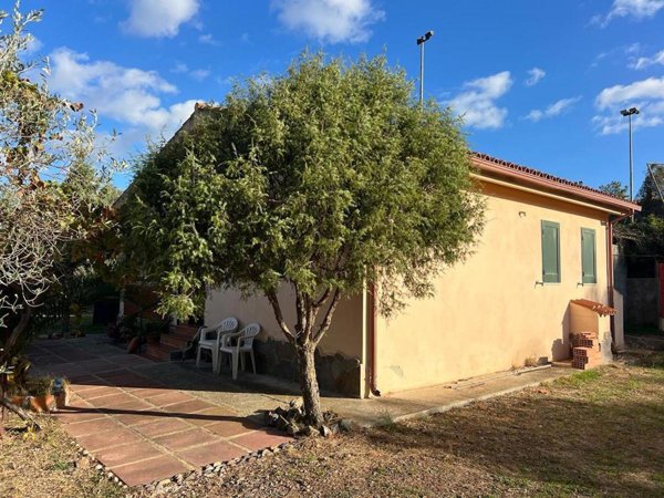 casa indipendente in vendita a Muravera