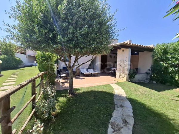 casa indipendente in vendita a Muravera in zona Costa Rei