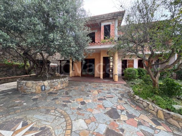 casa indipendente in vendita a Muravera