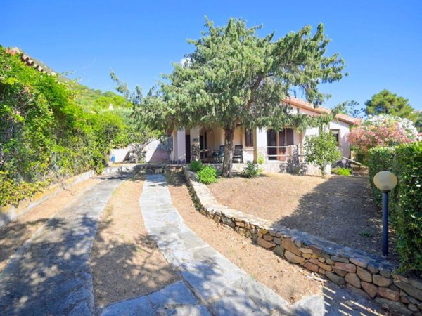 casa indipendente in vendita a Muravera in zona Costa Rei