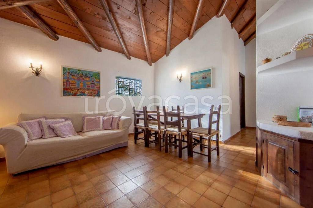 casa indipendente in vendita a Muravera in zona Costa Rei
