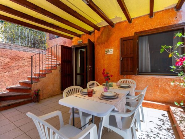 appartamento in vendita a Muravera in zona Costa Rei