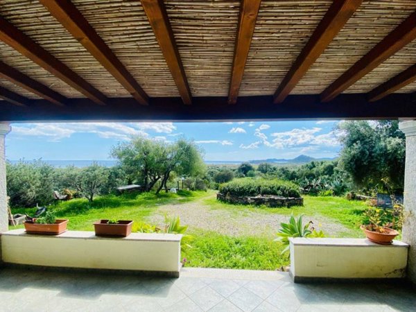 casa indipendente in vendita a Muravera