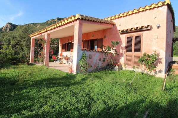 casale in vendita a Muravera