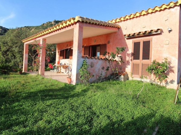 casale in vendita a Muravera